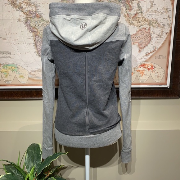 LULULEMON hoodie - Picture 11 of 16